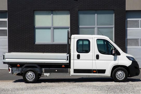 Peugeot Boxer Zabudowa Brygadowa + Skrzynia