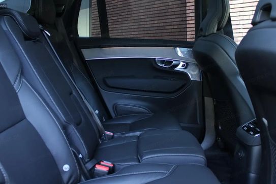 Volvo XC90 T8 AWD Plug-In Hybrid Ultra Dark 7os