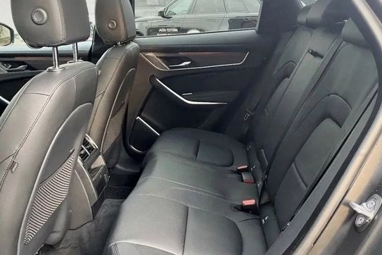 Jaguar F-Pace D300 AWD SE