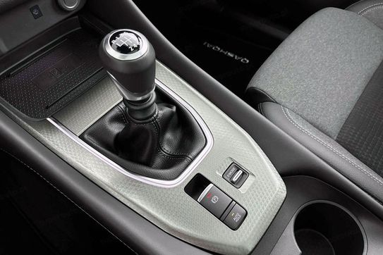 Nissan Qashqai N-Connecta 1.3 DIG-T mHEV 6MT 2WD