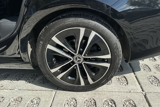 Mercedes CLA 180 7G-DCT