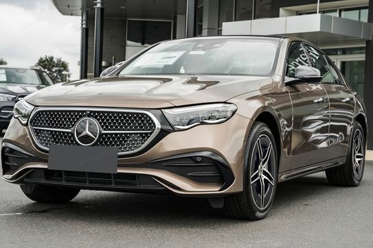 Mercedes Klasa E 220 d 4-Matic AMG