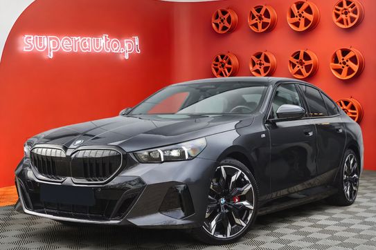 BMW Seria 5 540d xDrive M Sport