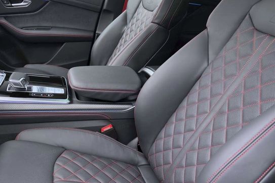 Audi Q7 50 TDI quattro S line