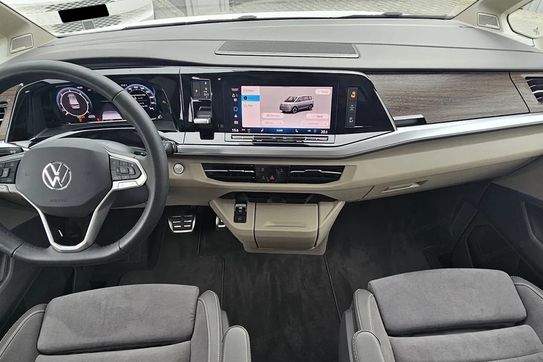 Volkswagen Multivan L2H1 Style DSG