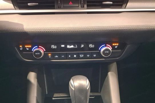 Mazda 6 2.0 aut