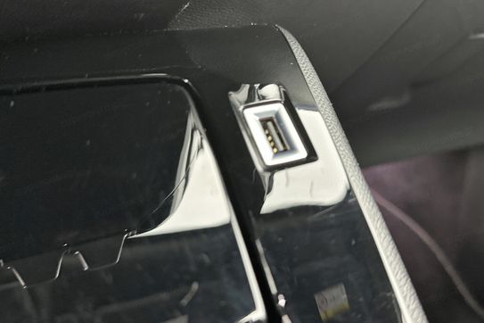 Peugeot 2008 GT 1.2 PureTech EAT8