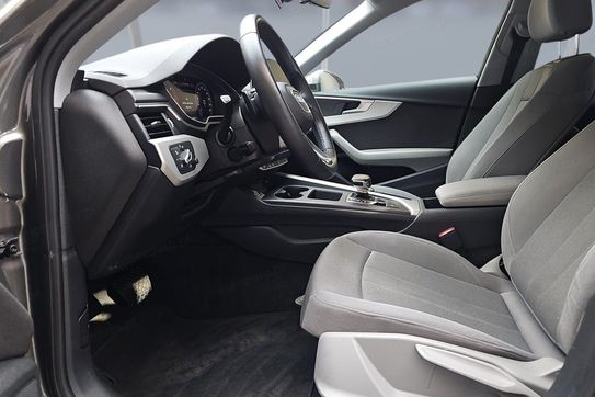 Audi A4 40 TDI S tronic