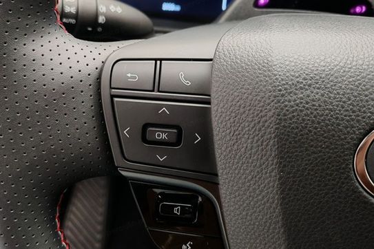 Toyota C-HR GR Sport 2.0 Hybrid Dynamic Force Plug-in