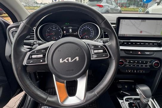 Kia Ceed 1.5 t-Gdi Tribute Dct