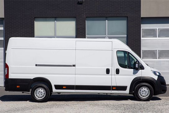 Opel Movano L4H2