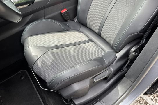 Peugeot 3008 Allure Pack 1.5 BlueHDi S&S EAT8
