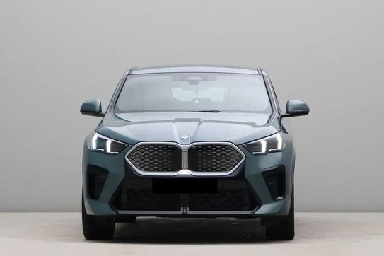BMW iX2 eDrive20 M Sport