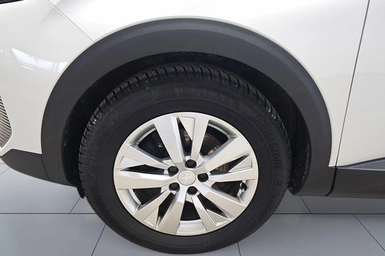 Peugeot 3008 1.2 PureTech Active Pack S&S EAT8