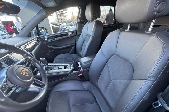 Porsche Macan S 3.0