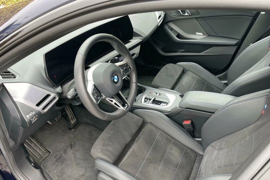 BMW Seria 2 220 mHEV