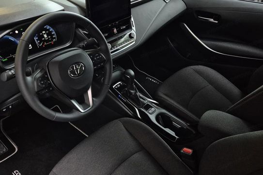 Toyota Corolla Style 1.8 Hybrid