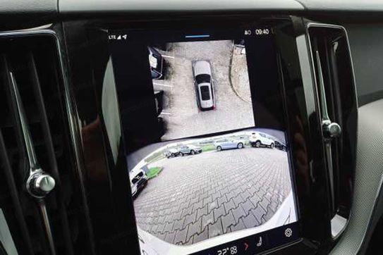 Volvo XC60 T6 Plug-In Hybrid AWD Plus Dark aut