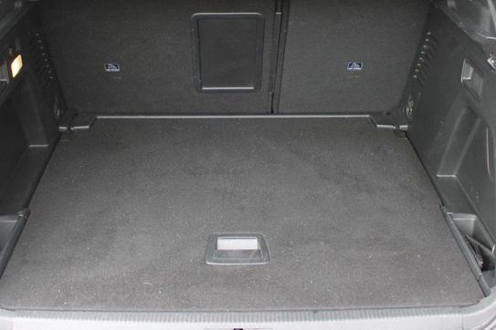 Peugeot 3008 1.5 BlueHDi EAT8