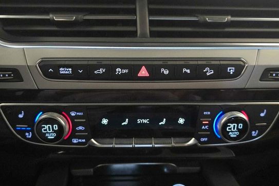 Audi Q7 e-tron 3.0 TDI quattro Tiptr.