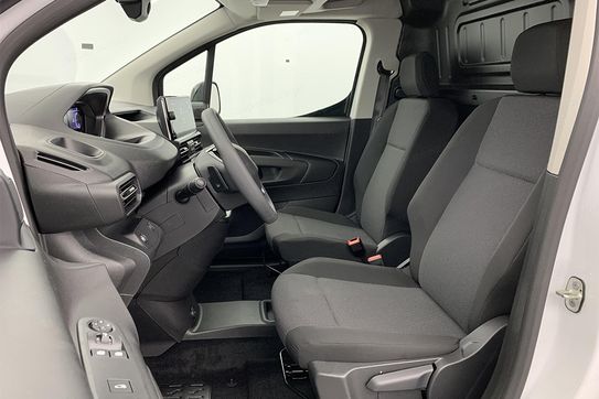 Peugeot Partner Van L2H1 EAT8
