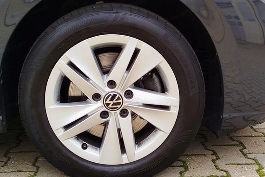 Volkswagen Golf VIII 2.0 TDI Life Plus DSG