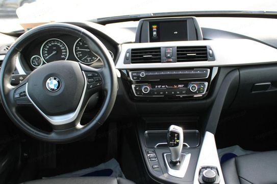 BMW Seria 3 Gran Turismo xDrive aut