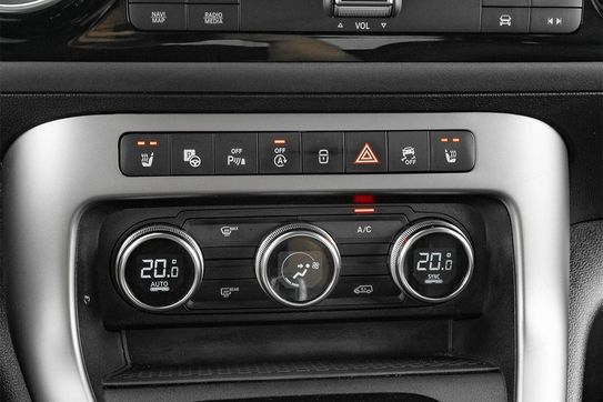 Mercedes T klasa T180d AT