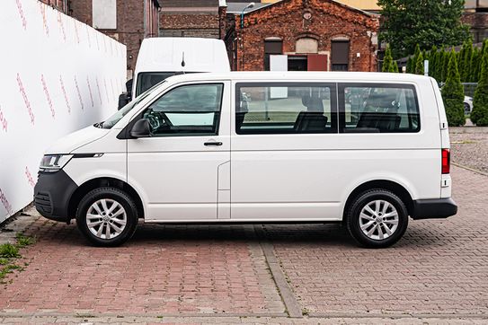 Volkswagen Transporter Kombi T6.1 L2H1
