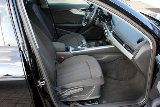 Audi A4 Avant 35 TDI