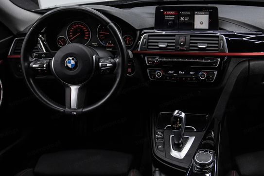BMW Seria 3 Gran Turismo 320i aut