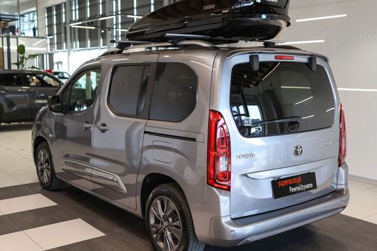 Toyota Proace City Verso 1.2 d-4T Family