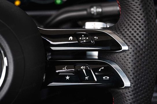 Mercedes Klasa A 250 e AMG Line