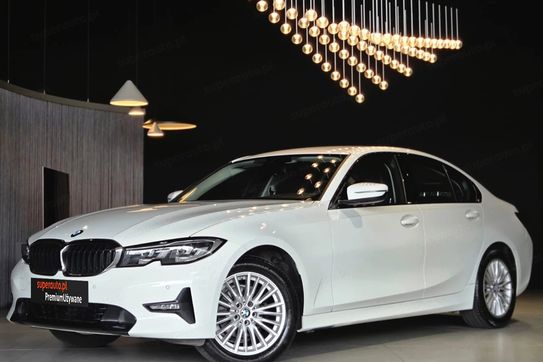 BMW Seria 3 318i Sport Line