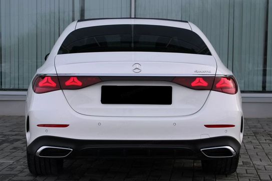 Mercedes Klasa E 220 d  4-Matic AMG