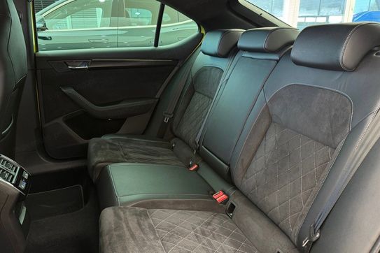 Skoda Superb 2.0 TSI 4x4 Sportline DSG