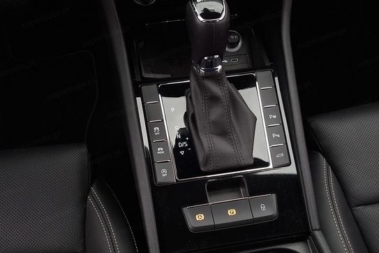 Skoda Superb 2.0 TDI L&K DSG
