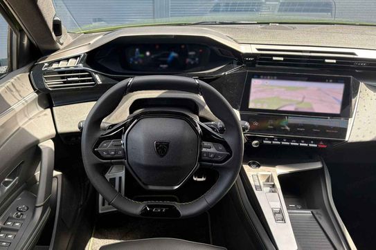 Peugeot 408 GT Exclusive S&S e-DCS6 1.2 PureTech mHEV