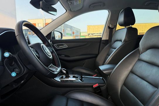 MG HS 1.5 T-GDI Excite DCT