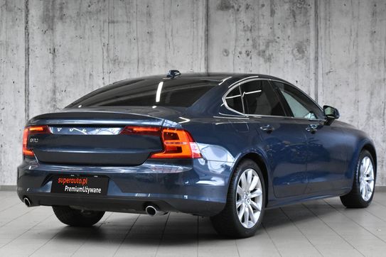 Volvo S90 D4 Momentum