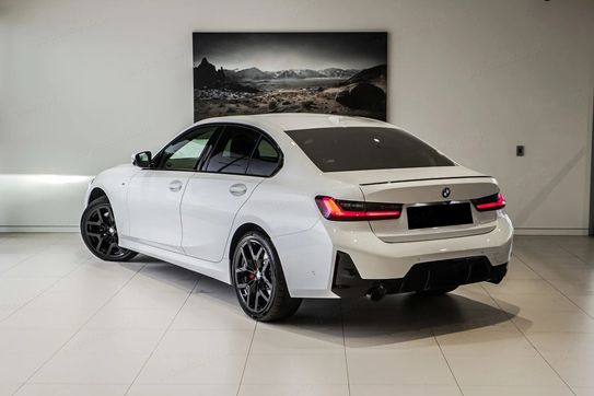 BMW Seria 3 320i xDrive M Sport