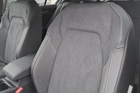 Volkswagen Golf Life Plus  1.5 TSI