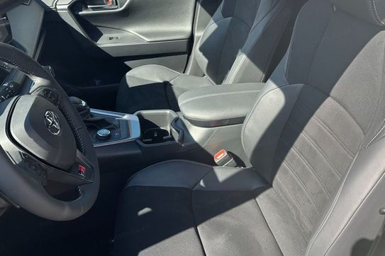 Toyota RAV4 GR Sport 2.5 Plug-In Hybrid