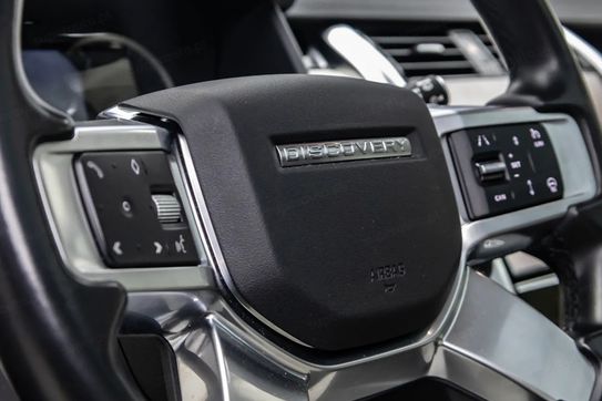Land Rover Discovery V D250 mHEV Dynamic SE