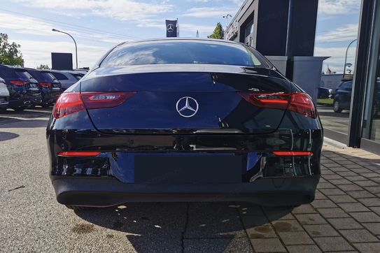 Mercedes CLA 200