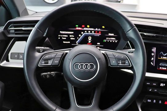 Audi A3 35 TFSI mHEV S Line S tronic