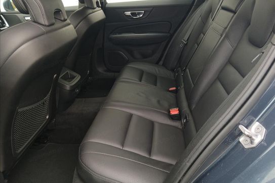 Volvo V60 B4 D Momentum
