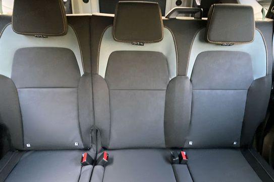 Dacia Jogger Extreme 7-miejsc 1.8 Full Hybrid