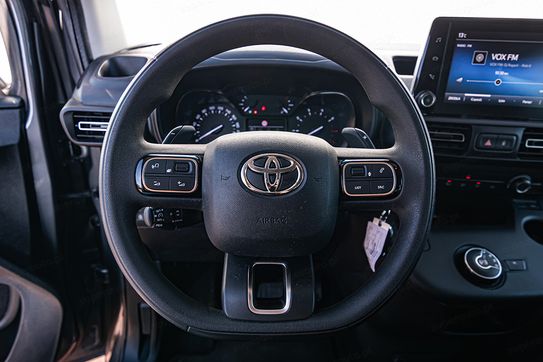 Toyota Proace City Verso Long L2H1 7os AT