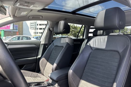 Volkswagen Passat Elegance 1.5 TSI EVO  DSG